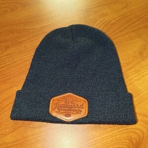 Junkyard Brewing Company Stitched Patch Gray Heather Knit Cuffed Skull Beanie